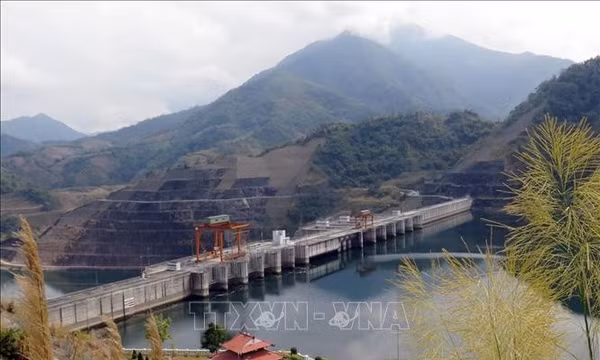 Khai mở tiềm năng, đưa Lai Châu phát triển nhanh, xanh, bền vững