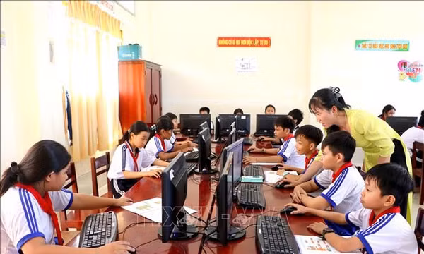 Kiểm soát chặt chẽ nguy cơ tái nghèo vùng đồng bào dân tộc thiểu số ở Vĩnh Long