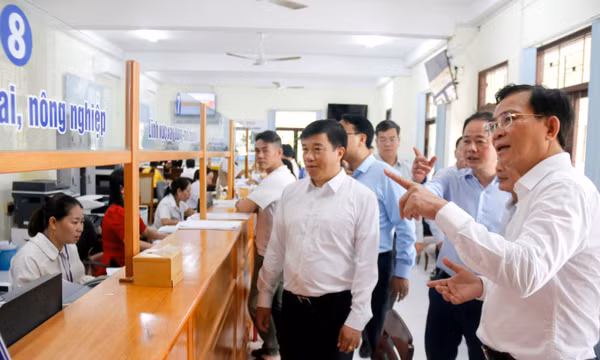 Khi chính quyền cơ sở vận hành trên không gian số