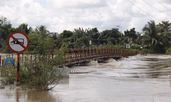 Lâm Đồng: Mưa lớn gây ngập cục bộ nhiều khu vực