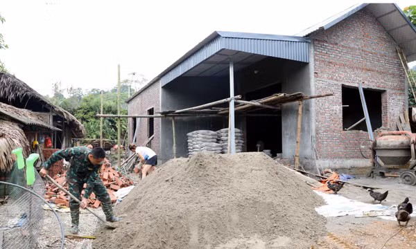 Củng cố khối đại đoàn kết, tạo nền tảng phát triển bền vững