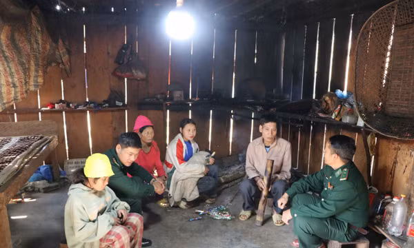 Sáng niềm hy vọng của người La Hủ