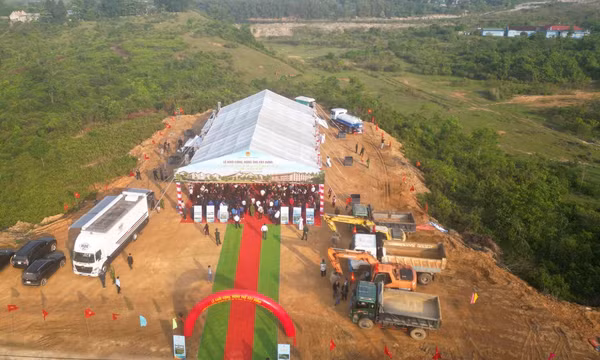 Chắp cánh ước mơ cho trẻ em vùng biên