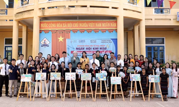 Đồng hành cùng bản làng vùng cao kiến tạo tương lai bền vững