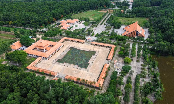 'Địa chỉ đỏ' trên vùng đất biên cương