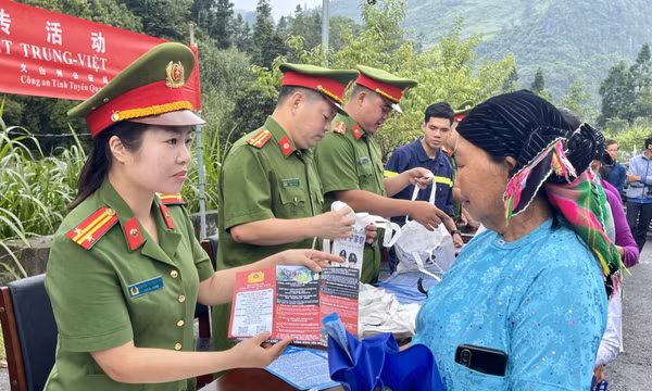 Xây dựng biên giới bình yên từ nếp nghĩ, nếp làm mỗi ngày