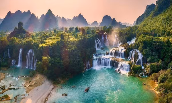 Xây dựng hành trình trải nghiệm liền mạch cảm xúc trong Công viên địa chất Non nước Cao Bằng