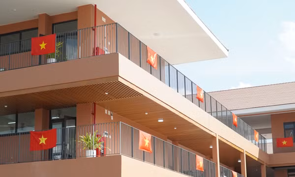 Cận cảnh phòng học '5 sao' tại trường liên cấp chuẩn quốc tế đầu tiên vùng biên giới Điện Biên