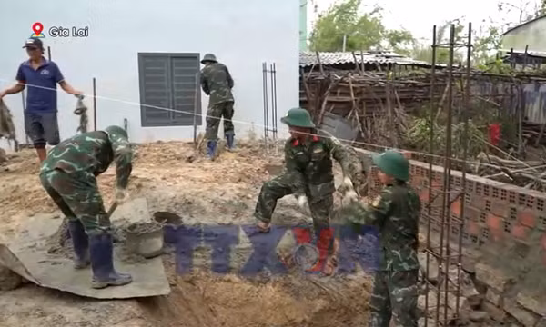 Những ngôi nhà thần tốc đầu tiên về đích trong 'chiến dịch Quang Trung'