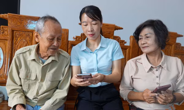 Trẻ hóa cán bộ tạo chuyển biến từ cơ sở
