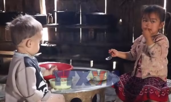 Bản Mông ở Lai Châu mong ánh sáng điện