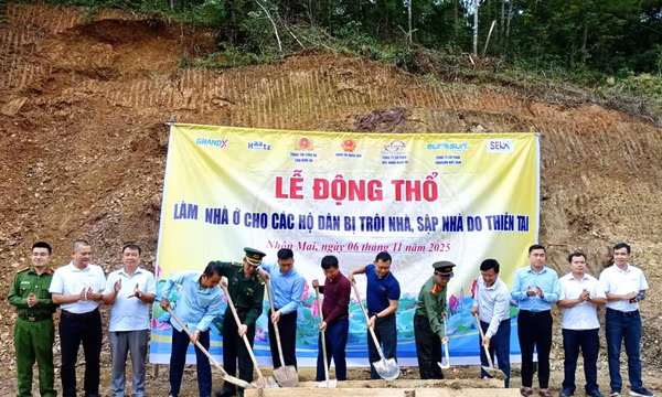 Nghệ An khởi công xây dựng nhà mới cho 15 hộ dân bị lũ quét