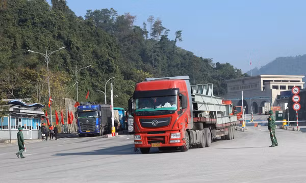 Lạng Sơn phấn đấu trở thành trung tâm kết nối kinh tế, thương mại