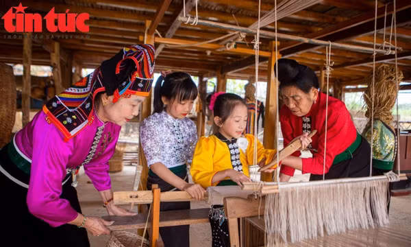 Tạo chuyển biến rõ nét trong bảo tồn và phát huy văn hóa các dân tộc thiểu số