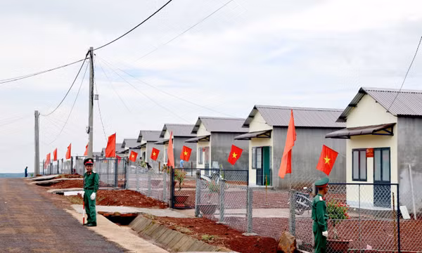 Khánh thành điểm dân cư liền kề chốt dân quân biên giới xã tại Lâm Đồng