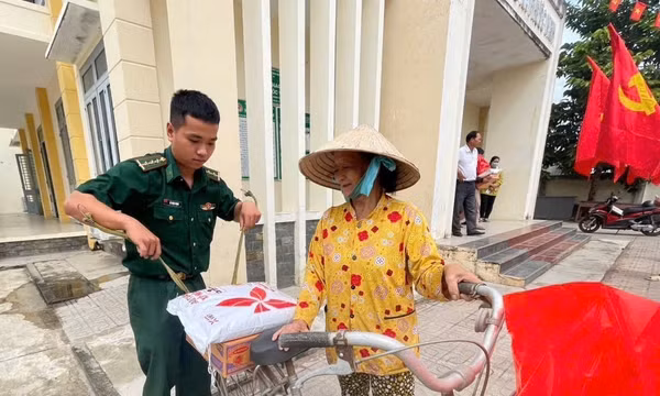 Ngày Biên phòng toàn dân 3/3: Cho biên cương mãi một màu xanh