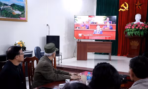 Nhân dân xứ Mường đồng lòng hướng về kỷ nguyên mới