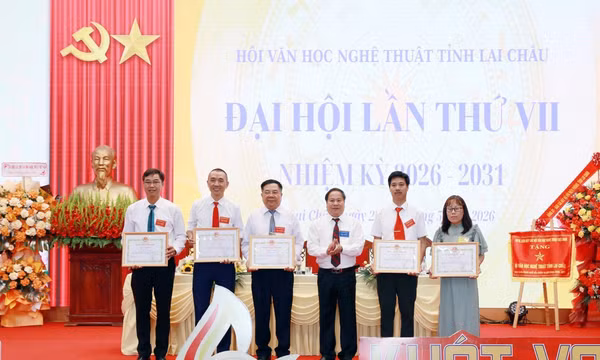 Phát huy vai trò của văn nghệ sĩ trong đời sống văn hóa tinh thần tại miền núi, vùng cao