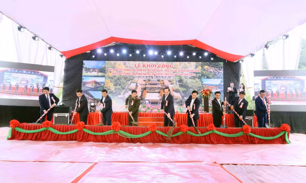 Mang lại cơ hội học tập tốt nhất cho học sinh nơi biên cương Tổ quốc