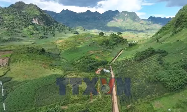 Đổi thay trên quê hương cách mạng Pú Nhung