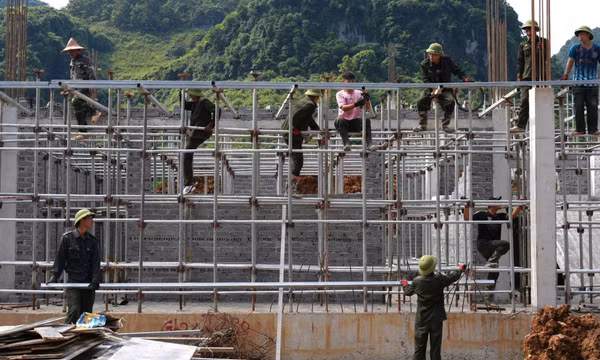Đẩy nhanh tiến độ xây dựng trường nội trú biên giới