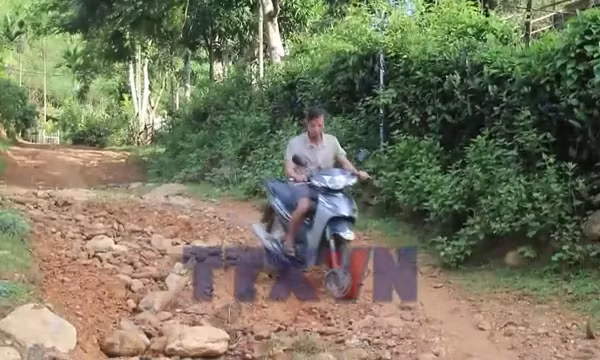 Nguy cơ hàng trăm hộ dân giữa đại ngàn bị cô lập