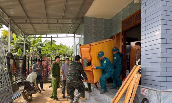 Lâm Đồng: Di dời các hộ dân ra khỏi vùng sạt lở tại Đắk Snao
