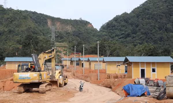 Lai Châu: Ổn định cuộc sống cho người Mảng ở xã biên giới Hua Bum