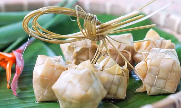 Về An Giang, đắm mình trong hương vị bánh Kà tum