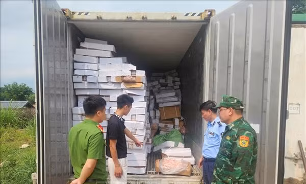 Ngăn chặn thực phẩm 'bẩn' ngay từ khu vực biên giới