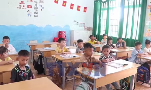 Tạo nền tảng tiếng Việt cho học sinh dân tộc thiểu số