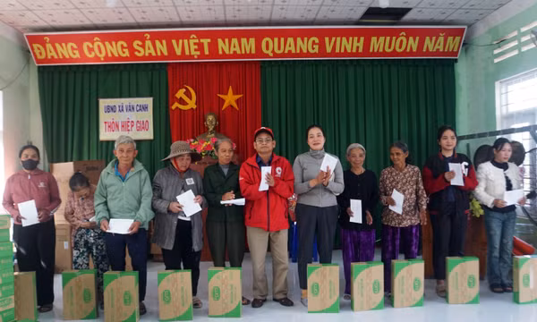 Lan tỏa chương trình 'Tết Nhân ái'
