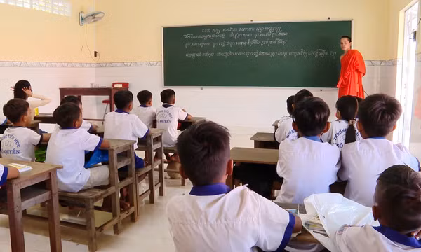 Bảo tồn tiếng nói, chữ viết của đồng bào Khmer dưới mái chùa
