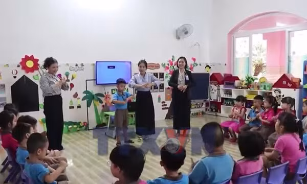 Tăng cường giám sát an toàn thực phẩm trong trường học