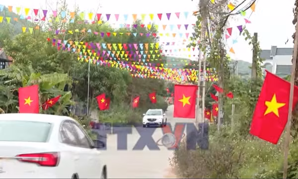 Người dân miền núi Bắc Ninh phấn khởi trong ngày Tết Độc lập