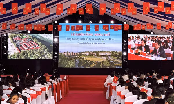 Gieo tương lai từ những ngôi trường mới vùng biên
