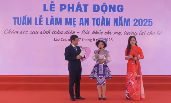 Những cô đỡ thôn bản trên hành trình xóa bỏ hủ tục
