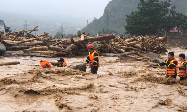 Cận cảnh lũ quét tại xã Mường Than, tỉnh Lai Châu