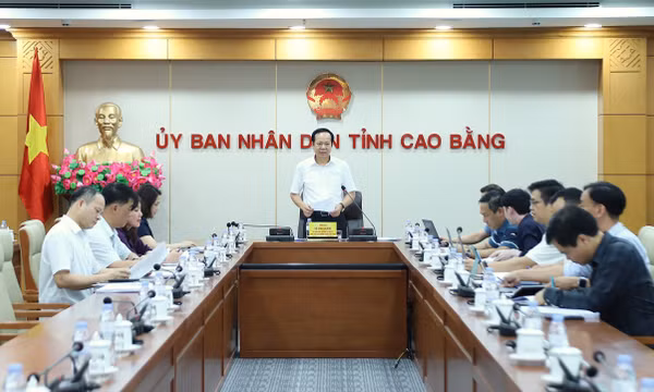 Khẩn trương tháo gỡ khó khăn tại các dự án xây dựng trường nội trú liên cấp