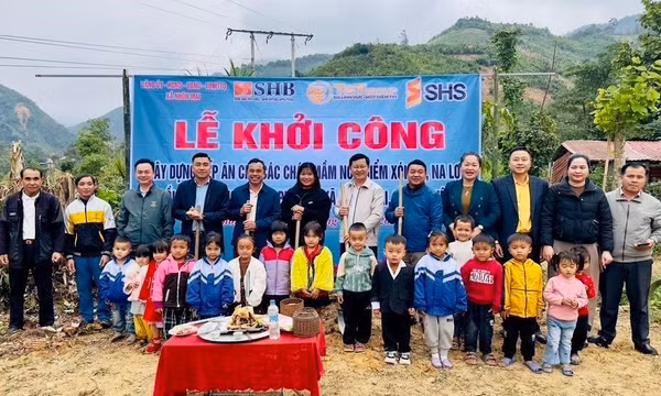 Nghệ An khởi công nhiều bếp ăn cho học sinh mầm non tại địa bàn biên giới Nhôn Mai