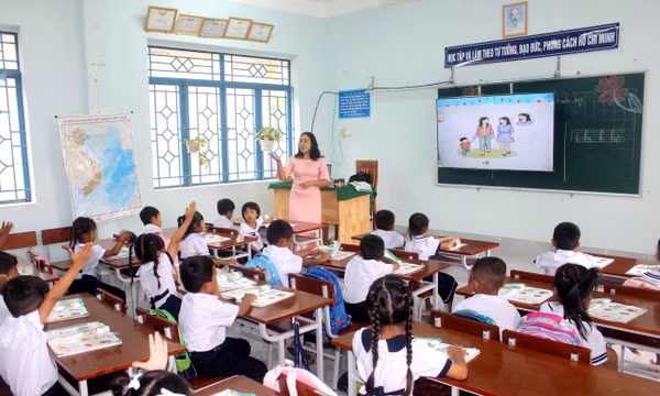 Chú trọng giảng dạy tiếng Việt cho trẻ em dân tộc thiểu số
