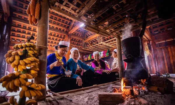 Văn hóa Mường: Không gian ký ức cộng đồng