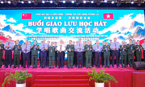 Nhịp cầu nối đôi bờ biên giới với những câu chuyện phối hợp và sẻ chia