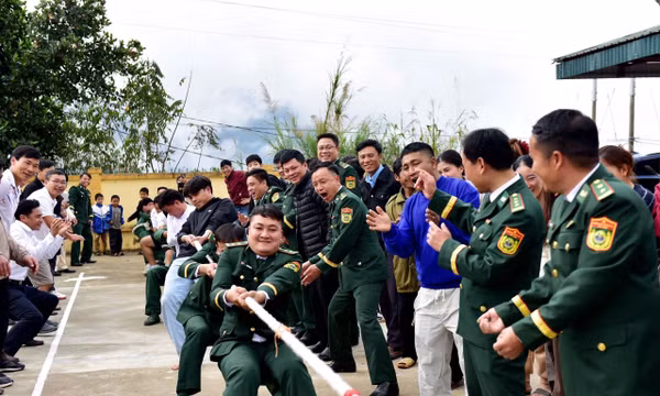Xây dựng thế trận lòng dân vững chắc ở xã biên giới Thu Lũm (Lai Châu)