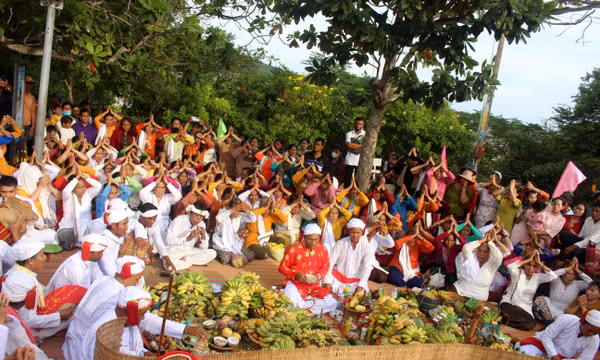 Phát triển du lịch và kinh tế sáng tạo từ nguồn lực văn hóa di sản
