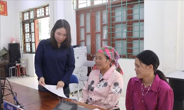 Đột phá về hành chính công ở vùng miền núi khó khăn