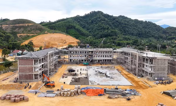 Hà Tĩnh đẩy nhanh hoàn thiện Trường Phổ thông nội trú liên cấp Sơn Kim 1 