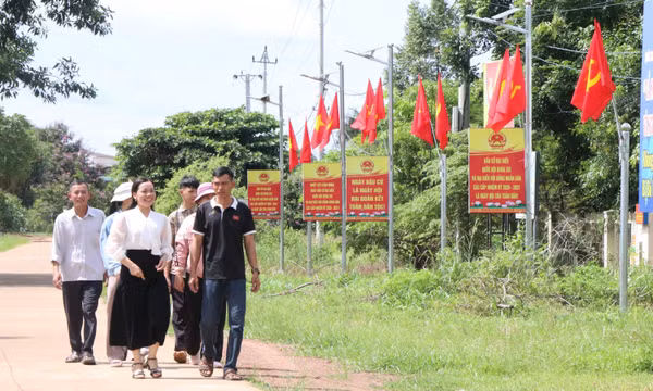 Khơi dậy niềm tự hào, hướng về Ngày hội non sông