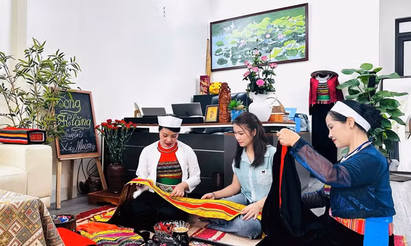 Tâm huyết khôi phục giá trị truyền thống của dân tộc Mường
