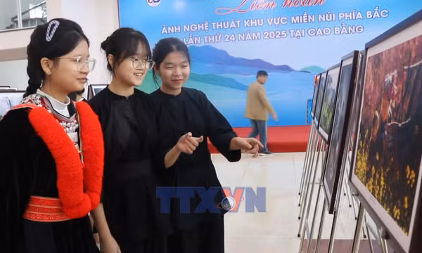 Liên hoan Ảnh nghệ thuật khu vực Miền núi phía Bắc lần thứ 24